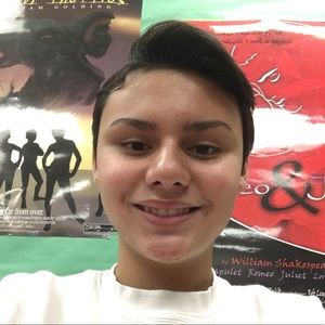 Meet your Posher, Dom